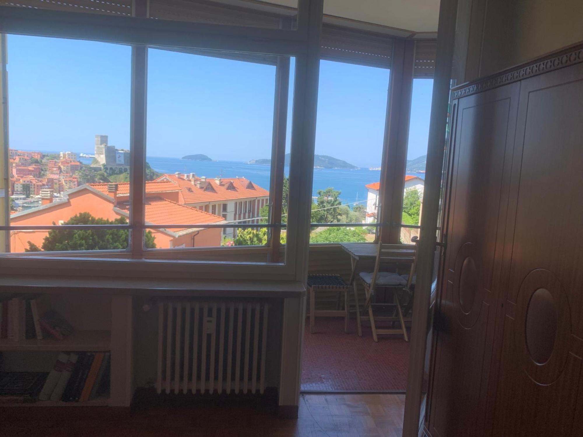 La Casa Di Loris Lerici